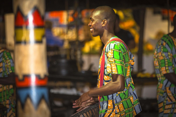 Victoria Falls Safari Lodge Victoria Falls Safari Lodge: Tanz und Folklore