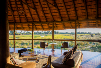 Mma Dinare Camp: Blick auf den Mboroga-Gomoti-River