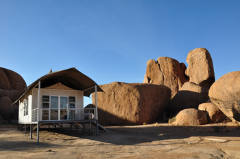 Spitzkoppen Lodge: Gästezelt