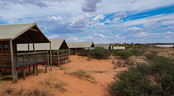 Suricate Tented Camp: Zelte auf dem Dünenkamm