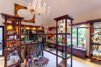 Kings Camp: Boutique