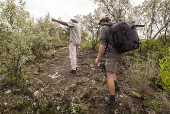 Loldia House: Am Kratersee