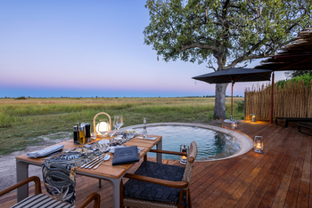 Monachira Camp: Dinner am Pool