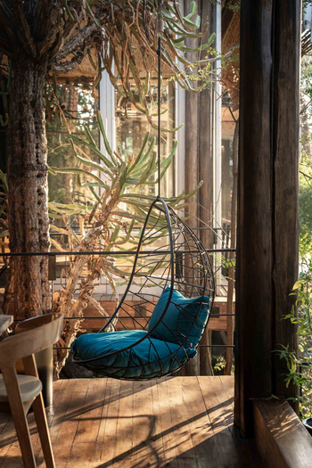 Singita Sweni Lodge: Schaukelstuhl