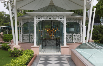 The Imperial: Eingang zum Wellness-Bereich