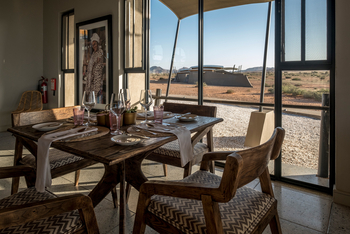 The Desert Grace: Restaurant