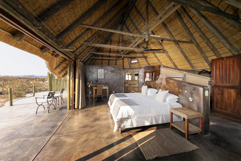 Doro Nawas Camp Doro Nawas Camp: Schlafzimmer Innenbereich