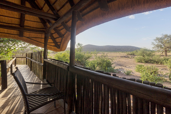Hobatere Lodge: Viewing Deck