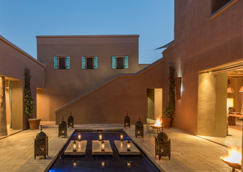 Onguma The Fort: Lodgegebäude