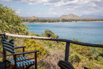 Pumulani Lodge: Terrasse mit Blick