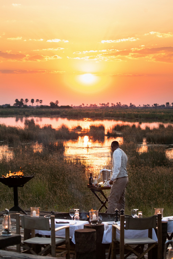 The Dhow Suite at Zarafa: Bush Dinner