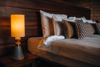 Waghoba Eco Lodge: Kissen