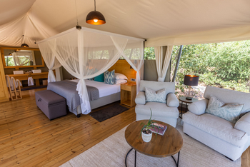 Fothergill Island: Gästezeltinterieur