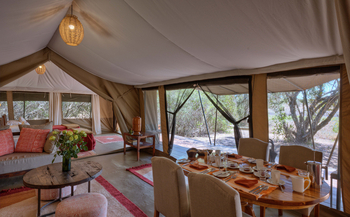 Kicheche Laikipia Camp: Familiensuite Esstisch