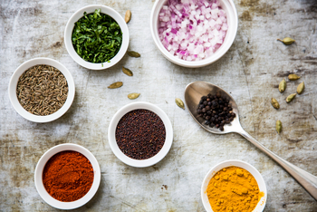 Sujan Sher Bagh: Gewürzpalette