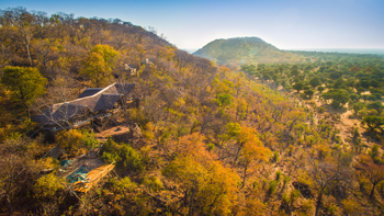 Ghoha Hills Savuti Lodge Ghoha Hills Savuti Lodge: Lage am Hang