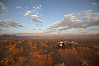 Kwessi Dunes: Sundowner