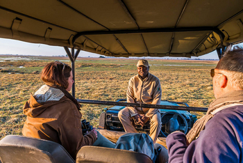 Mukambi Busanga Plains Camp: Ausführungen des Guides