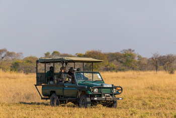 Nanzhila Plains Camp: Game Drive