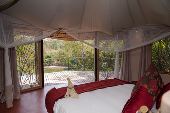 Tongole Wilderness Lodge: Private Terrasse