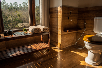 Jim's Jungle Retreat: Jungle Lodge - Interieur