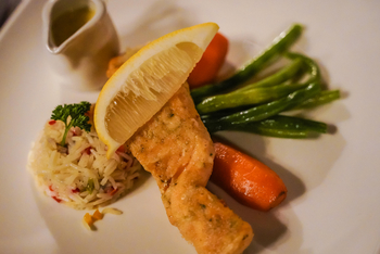 Etosha Oberland Lodge Etosha Oberland Lodge: Küche