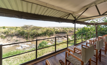 Ilkeliani Camp: Blick auf den Talek River