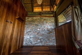 Mangwane Hideaway: Family Unit