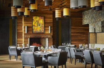 One and Only Gorilla's Nest: Restaurant