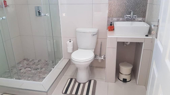 Kairos Cottage: Gästezimmer