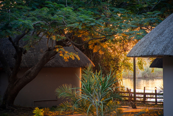 Chobe Safari Lodge: Rondavel