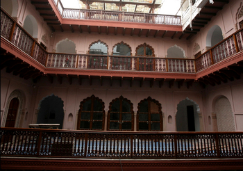 Haveli Dharampura: 22 Heute