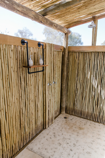 Khwai Guesthouse: Dusche