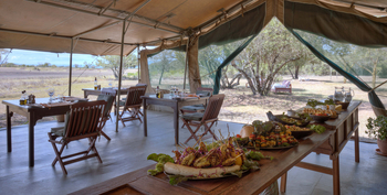 Kicheche Laikipia Camp: Lunchbuffet