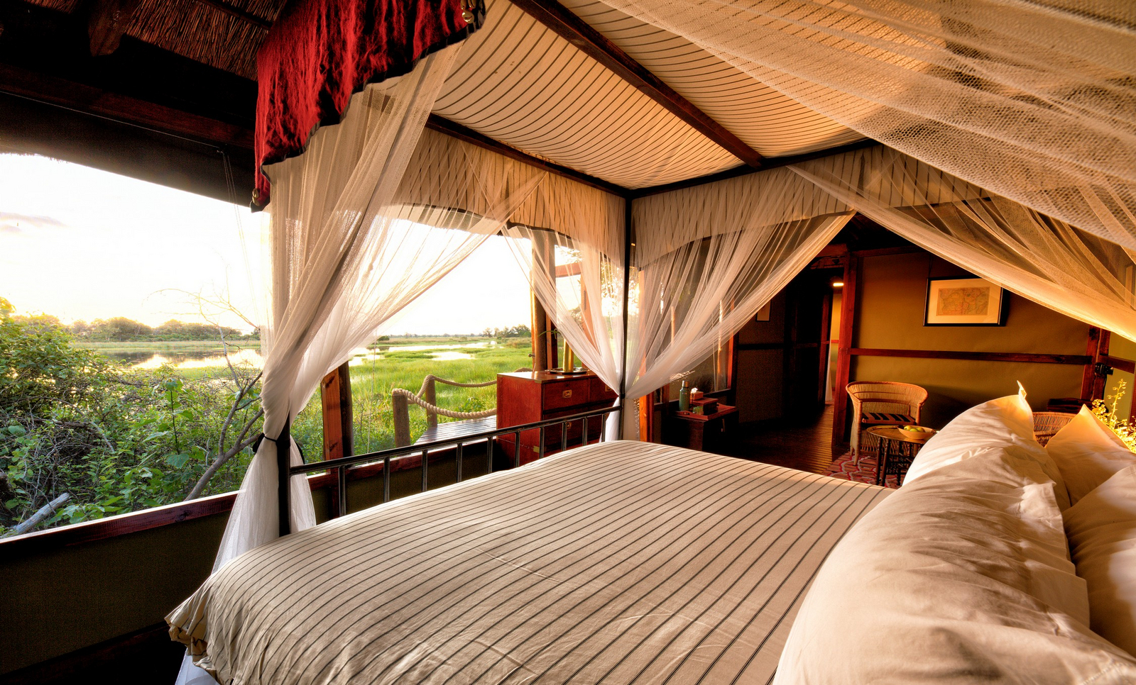 Mapula Lodge Mapula Lodge: Doppelbett und Moskitonetz