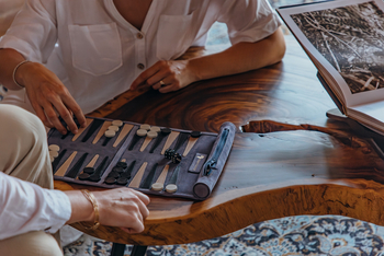 Mara Toto Tree Camp: Backgammon