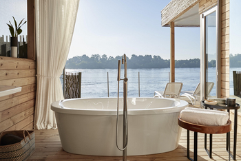 Victoria Falls River Lodge Victoria Falls River Lodge: Island Treehouse