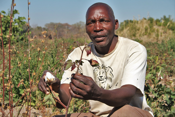 KaingU Safari Lodge: Farmbesuch