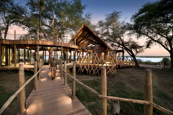 Lolebezi Safari Lodge: Steg