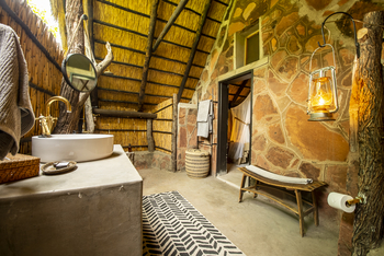 Bumbusi Wilderness Camp: Waschtisch
