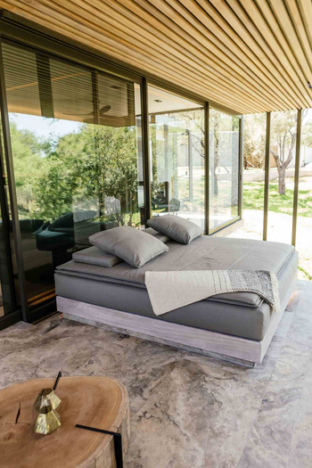 Cheetah Plains Mvula House: Veranda einer Suite