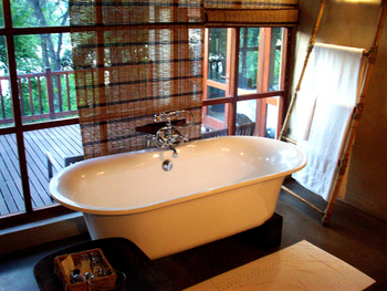 Divava Okavango Lodge and Spa: Gästechalets