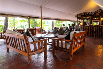 Governors' Camp: Sitzgruppe