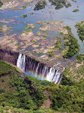 Matetsi Victoria Falls: Wasserfall und Regenbogen