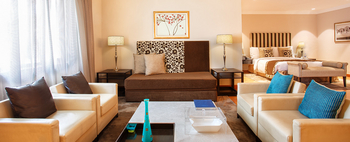 The Claridges: Private Lounge