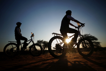 Kalahari Anib Lodge: Fahrradfahren