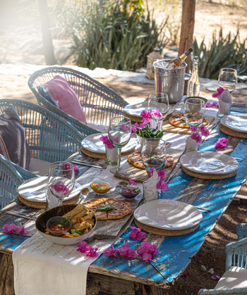 Kaya Mawa Kaya Mawa: Exklusives Ndomo House