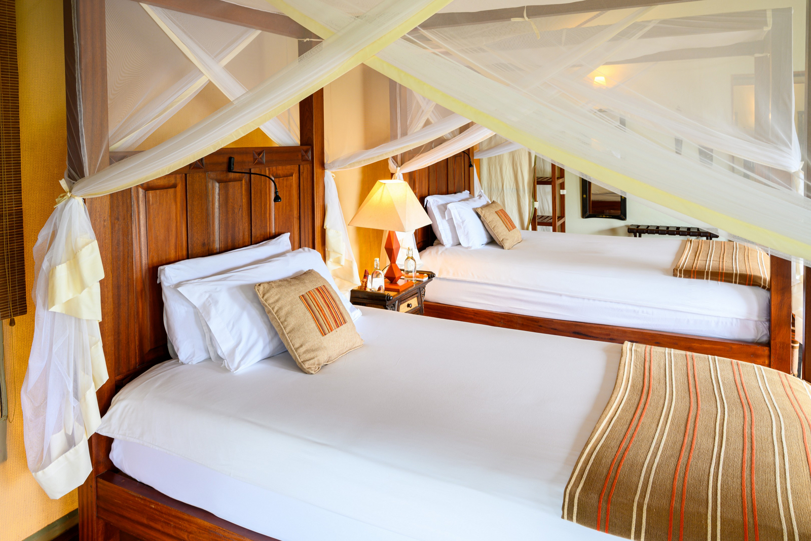 Olare Mara Kempinski Olare Mara Kempinski: Zwei Einzelbetten seitlich