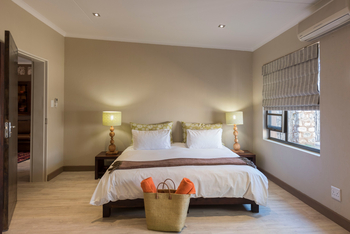 Onguma Bush Camp: Rondavels