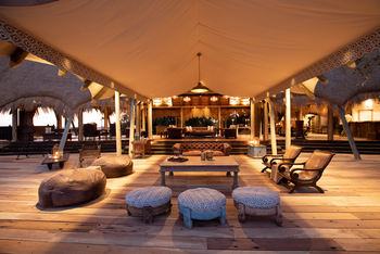 Selinda Camp Selinda Camp: Empfangsbereich